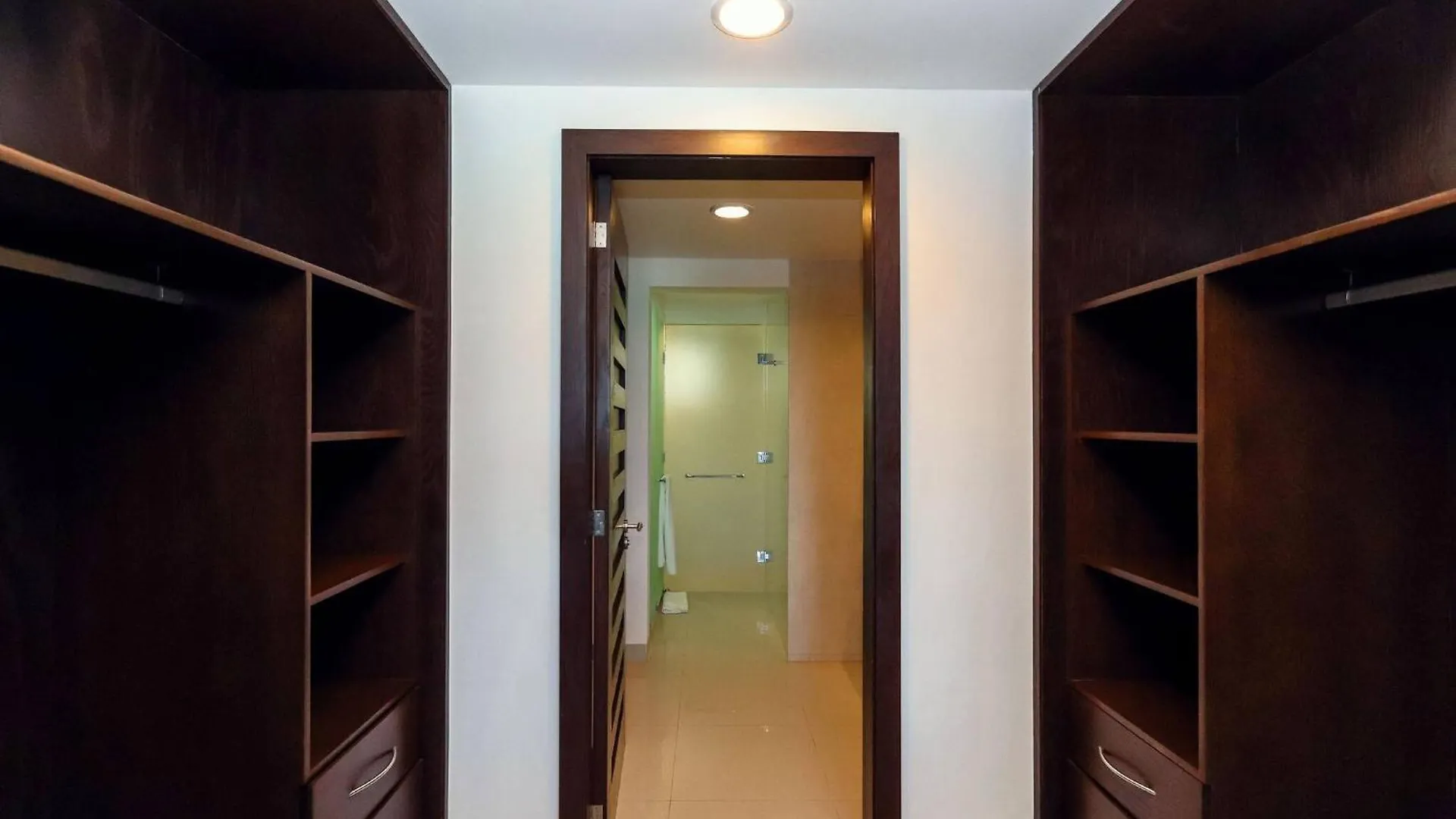 Beachfront Condo With Tub, 3 Bedroom & Pool - At Mareazul Condo Corazon Мексика